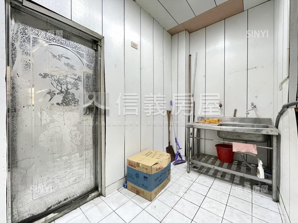西盛旺旺店面房屋室內格局與周邊環境