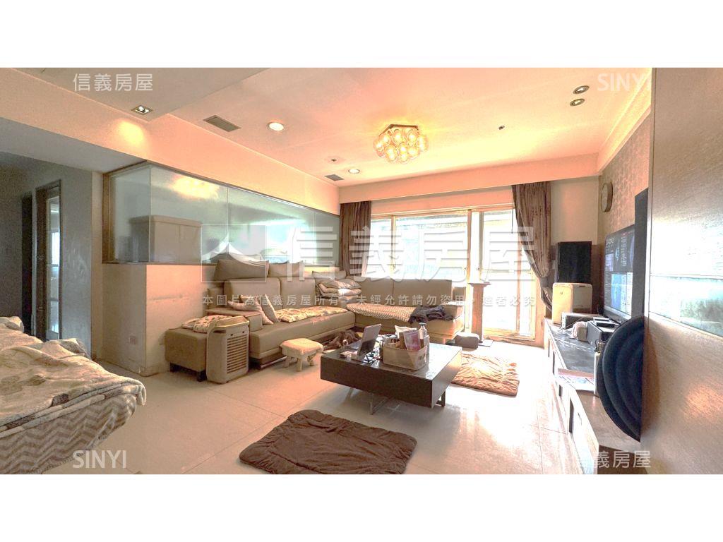 愛河後棟美景雙車位房屋室內格局與周邊環境