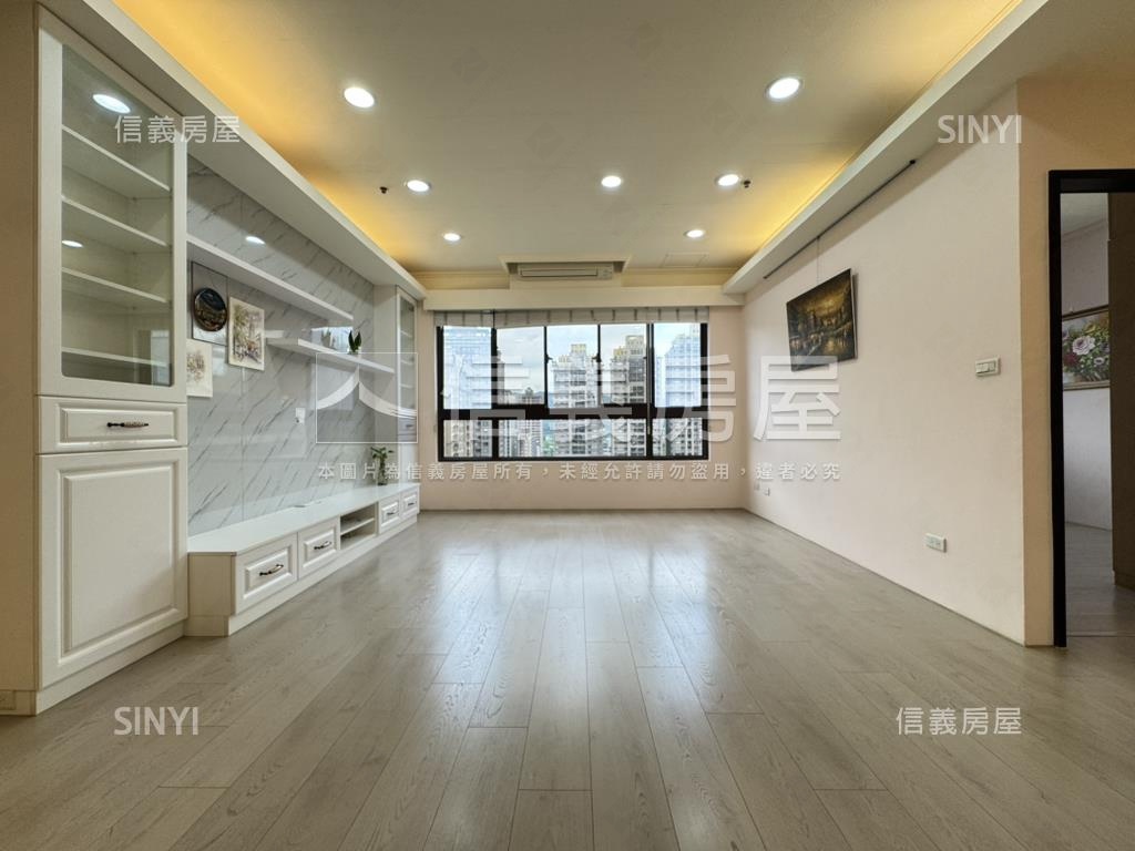 景觀高樓典雅四房車位房屋室內格局與周邊環境