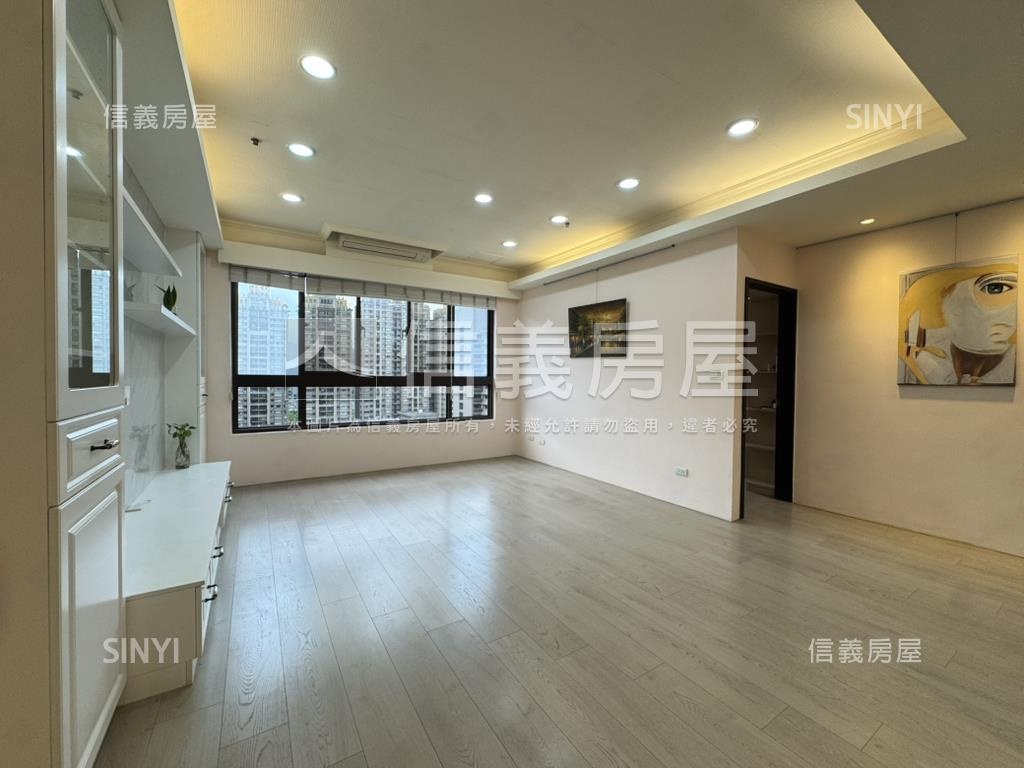 景觀高樓典雅四房車位房屋室內格局與周邊環境