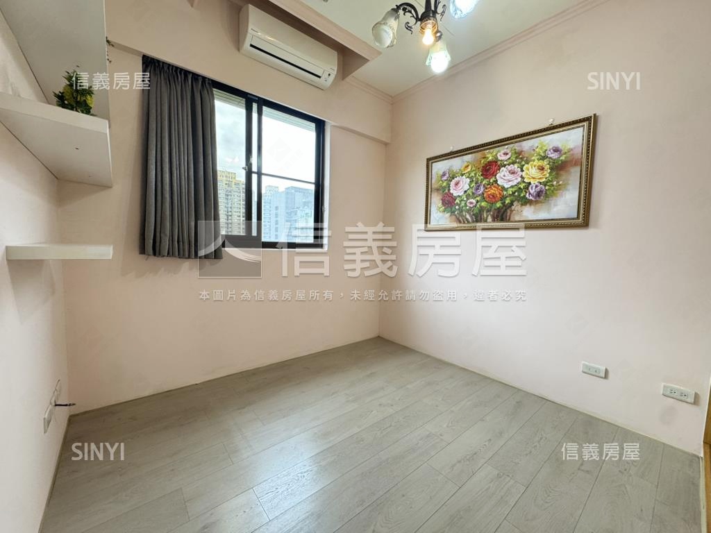 景觀高樓典雅四房車位房屋室內格局與周邊環境