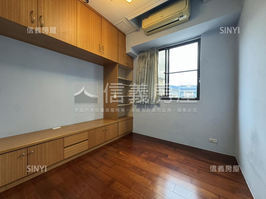 景觀高樓典雅四房車位房屋室內格局與周邊環境
