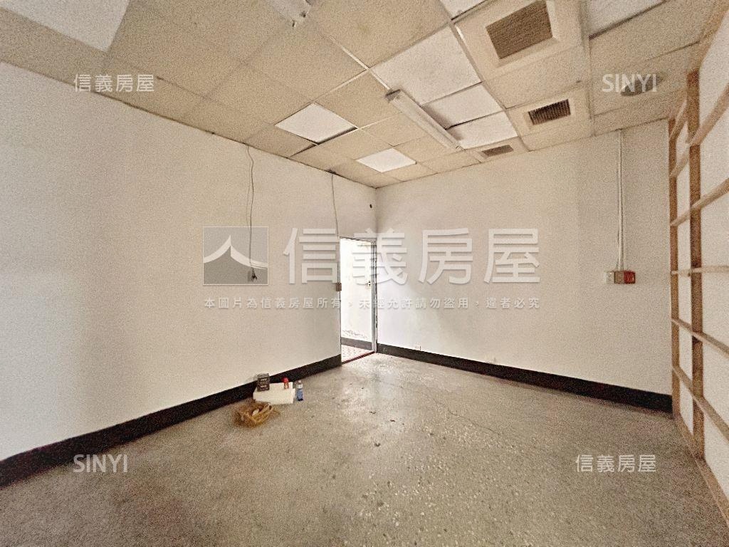 正成泰路醒目金店面房屋室內格局與周邊環境