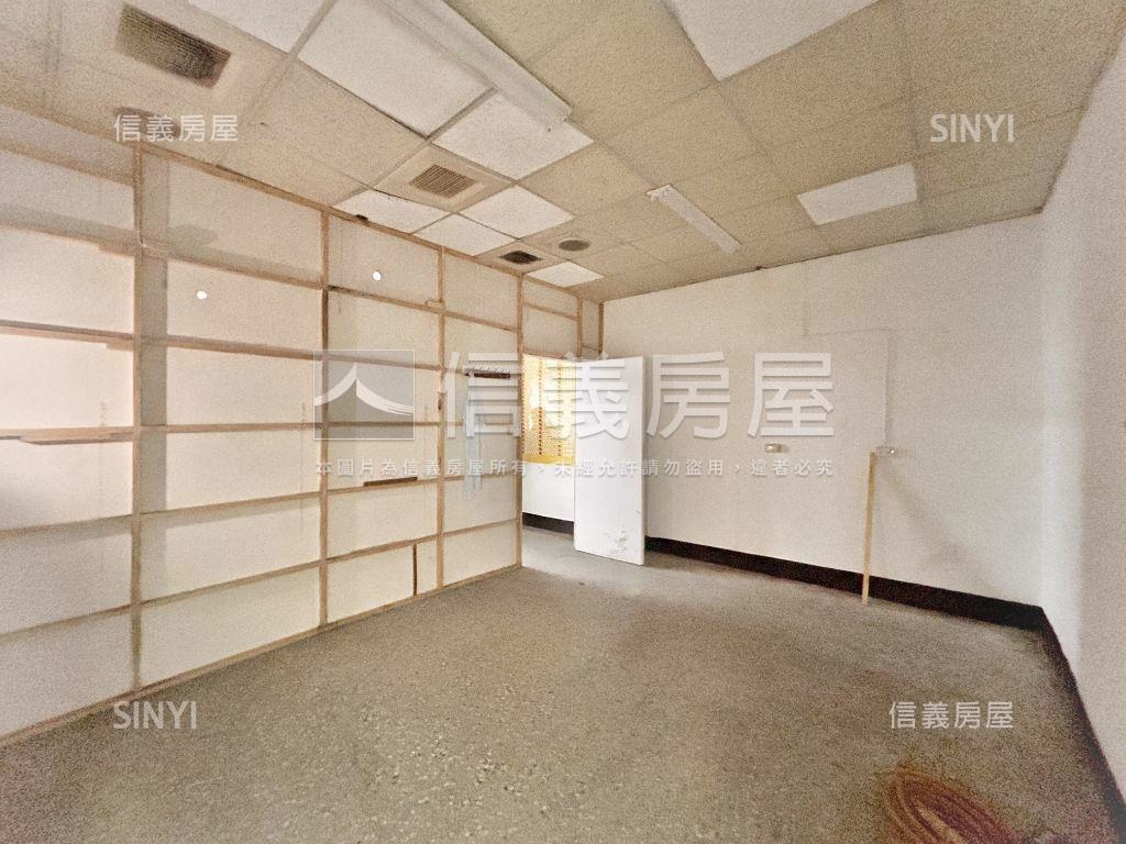 正成泰路醒目金店面房屋室內格局與周邊環境