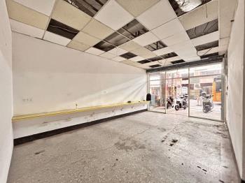 正成泰路醒目金店面