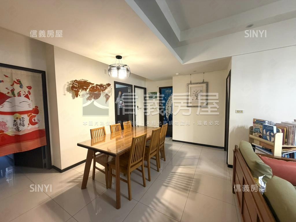 重劃區近公園美三房車位房屋室內格局與周邊環境