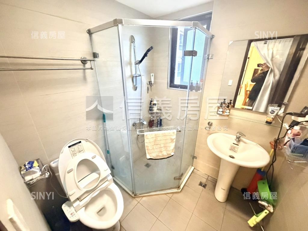 重劃區近公園美三房車位房屋室內格局與周邊環境