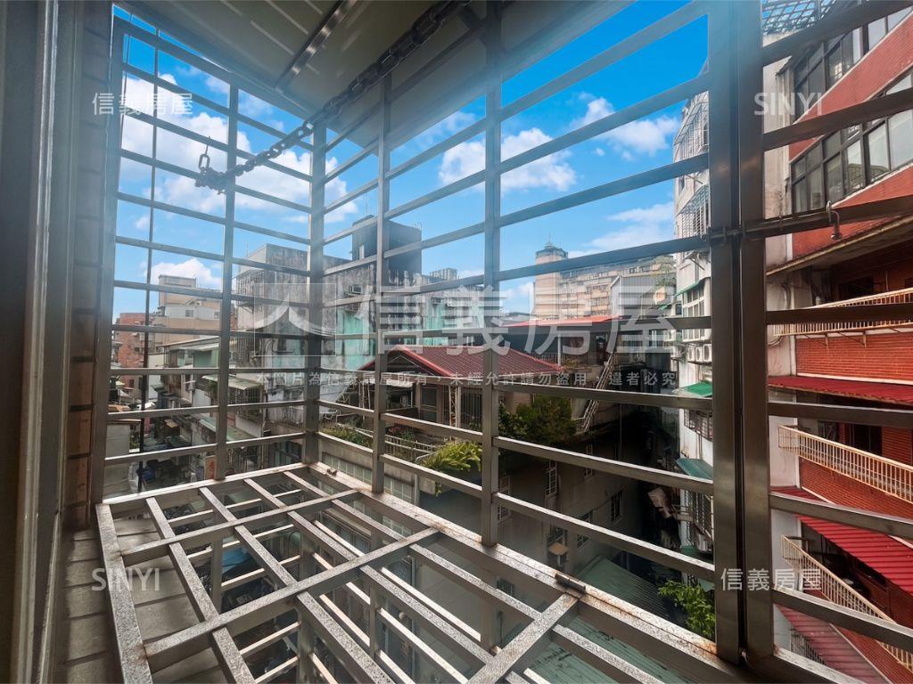 屋況美到像在住度假屋房屋室內格局與周邊環境