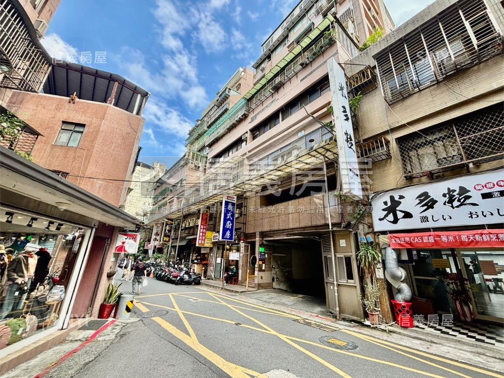 近羅斯福一段平面休旅車位房屋室內格局與周邊環境