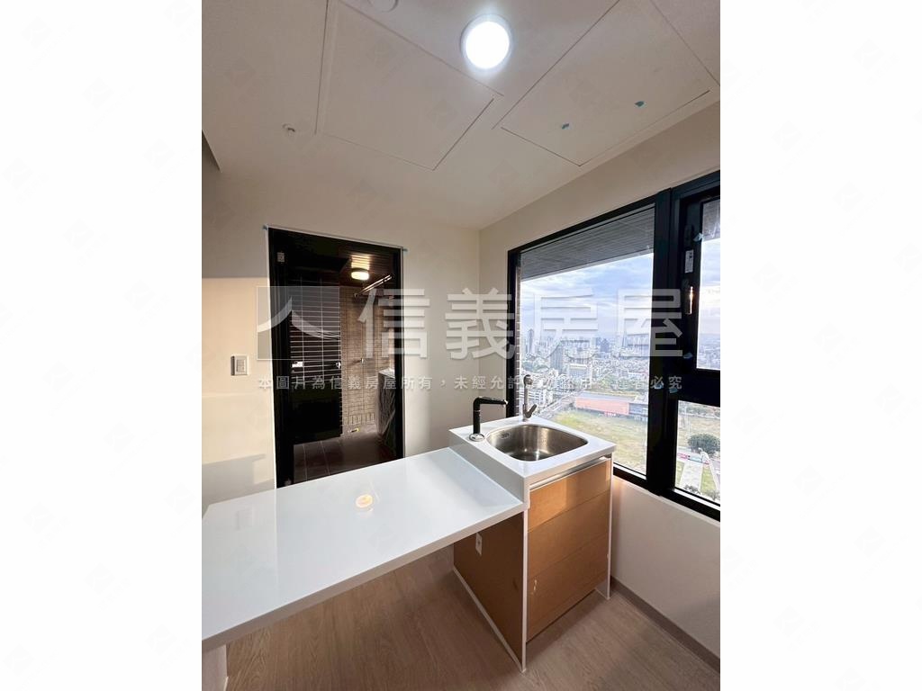 市政愛悅朝南極美高樓房屋室內格局與周邊環境