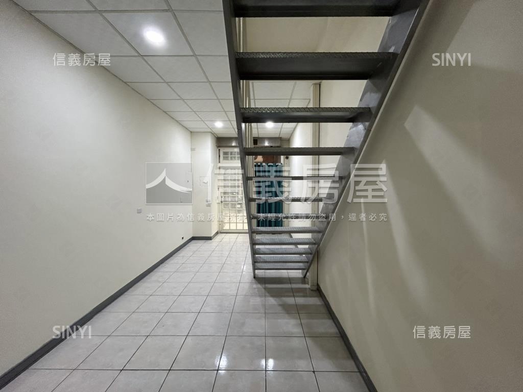 興大京國店面Ａ房屋室內格局與周邊環境