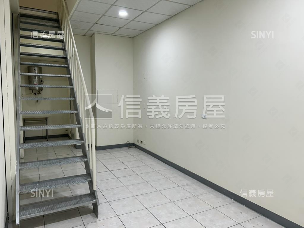興大京國店面Ａ房屋室內格局與周邊環境