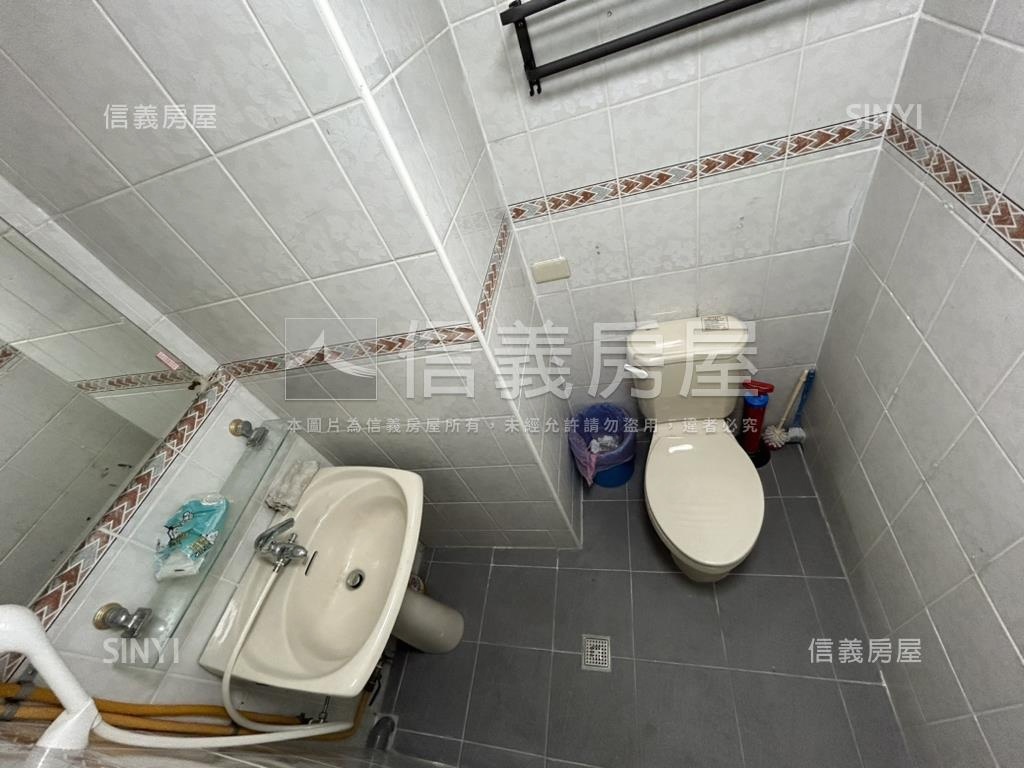 興大京國店面Ａ房屋室內格局與周邊環境