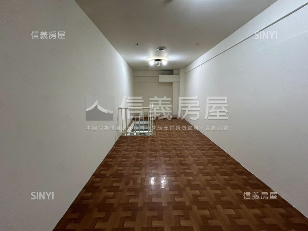 興大京國店面Ａ房屋室內格局與周邊環境