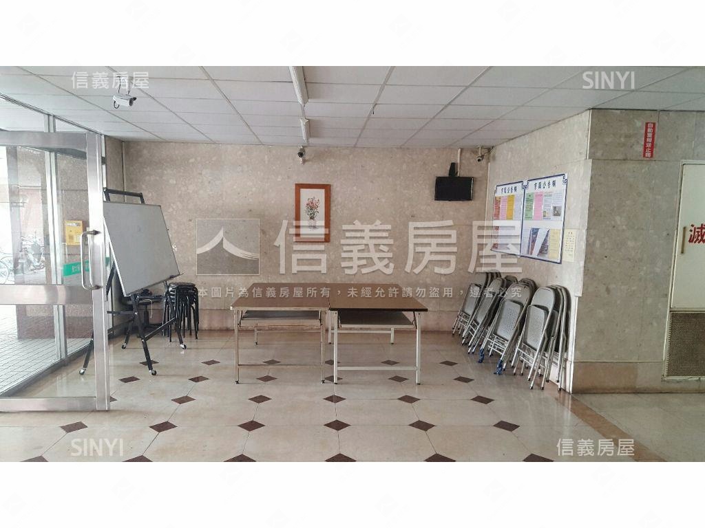 興大京國店面Ａ房屋室內格局與周邊環境