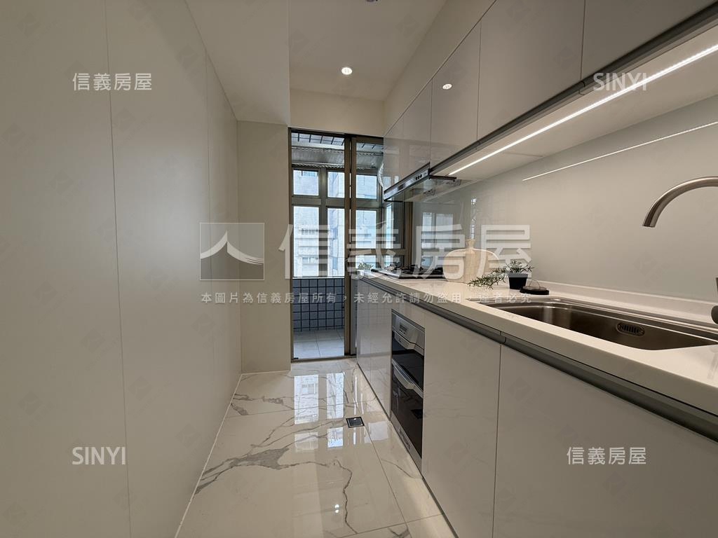 明華南京高樓亮麗三房房屋室內格局與周邊環境