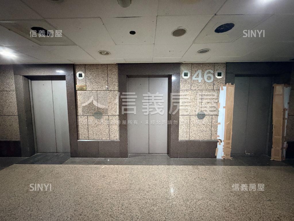 世貿高樓層景觀商業辦公室房屋室內格局與周邊環境