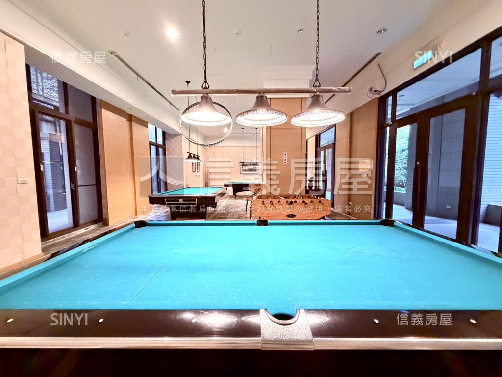 國美★學區★好房型雙車位房屋室內格局與周邊環境