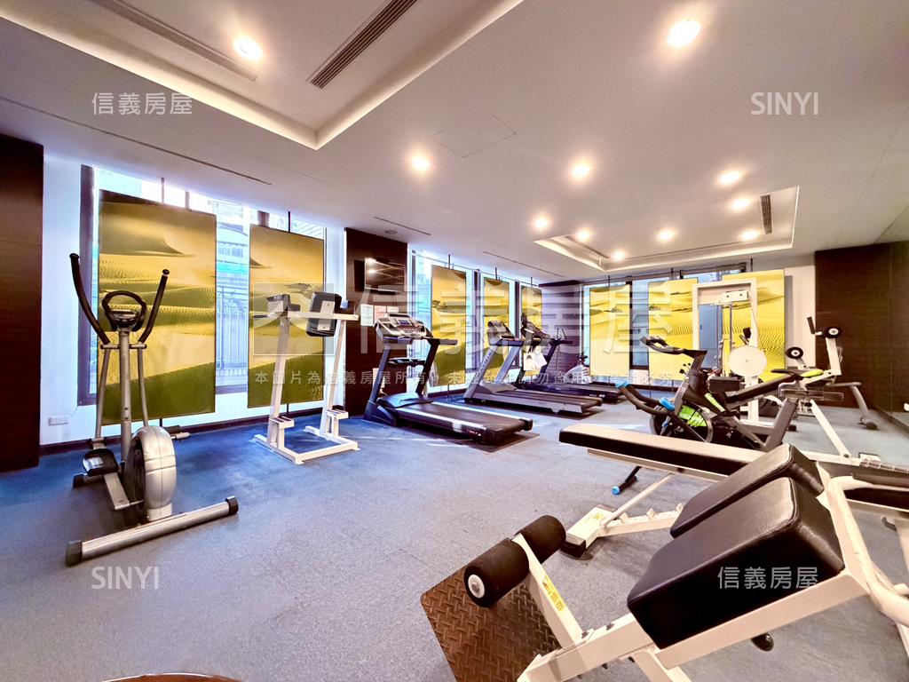 國美★學區★好房型雙車位房屋室內格局與周邊環境