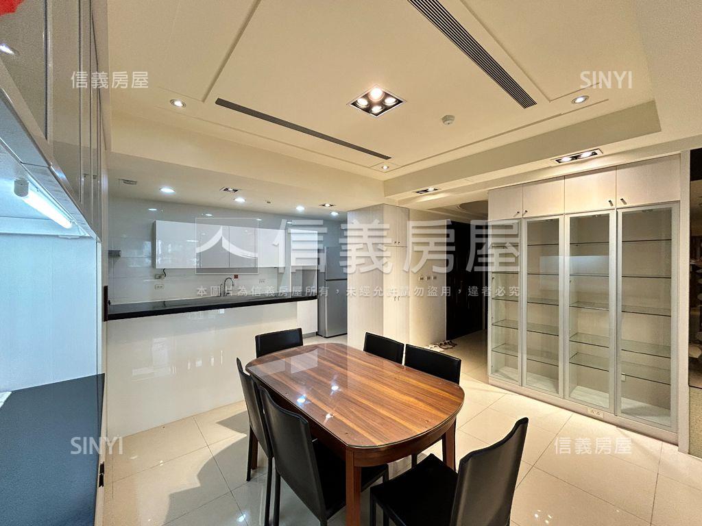 首泰大直面中庭車位房屋室內格局與周邊環境