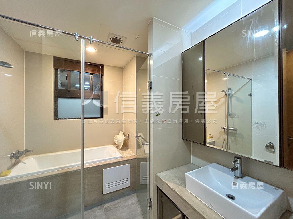 首泰大直面中庭車位房屋室內格局與周邊環境