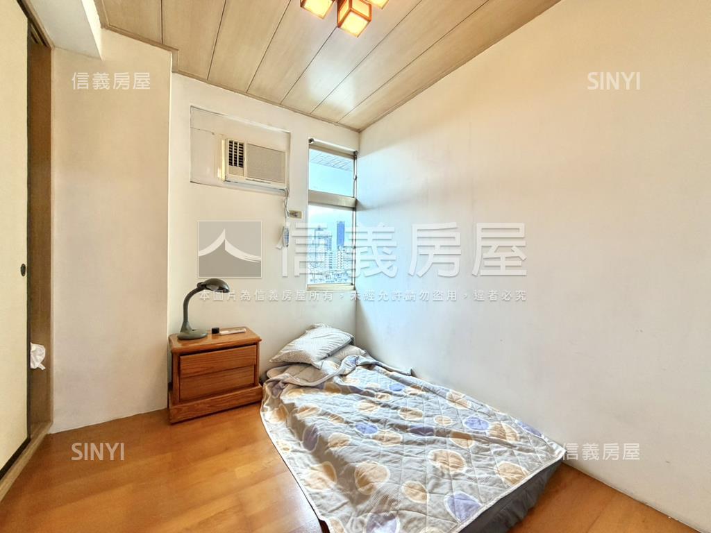 【新接】巴黎世家看１０１房屋室內格局與周邊環境