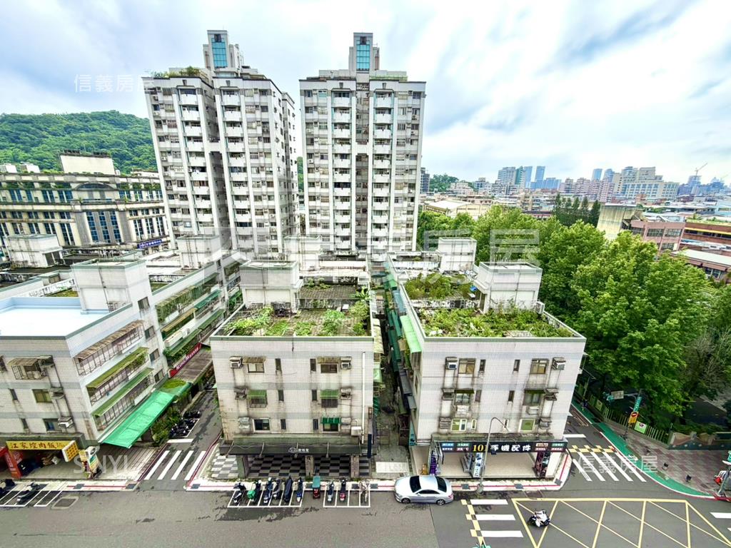 【新接】巴黎世家看１０１房屋室內格局與周邊環境