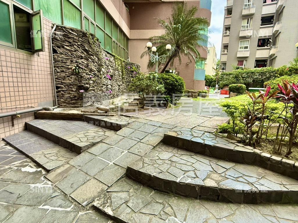 近美術館柳川大三房房屋室內格局與周邊環境