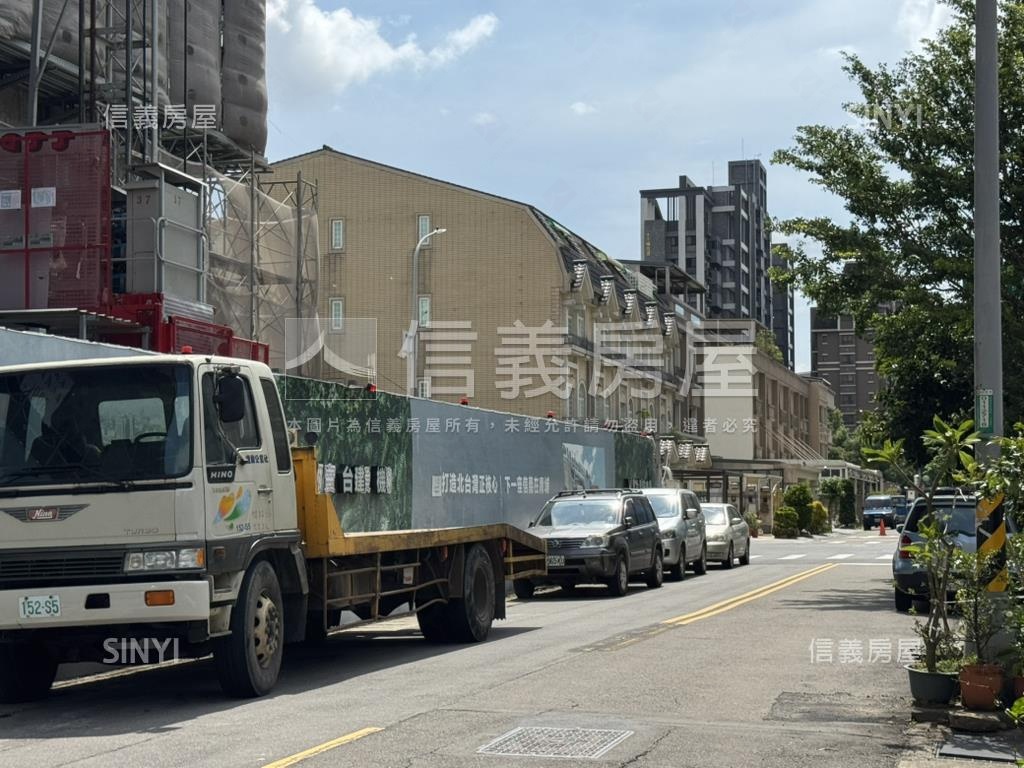 寶台未來２房Ｂ２平車位房屋室內格局與周邊環境