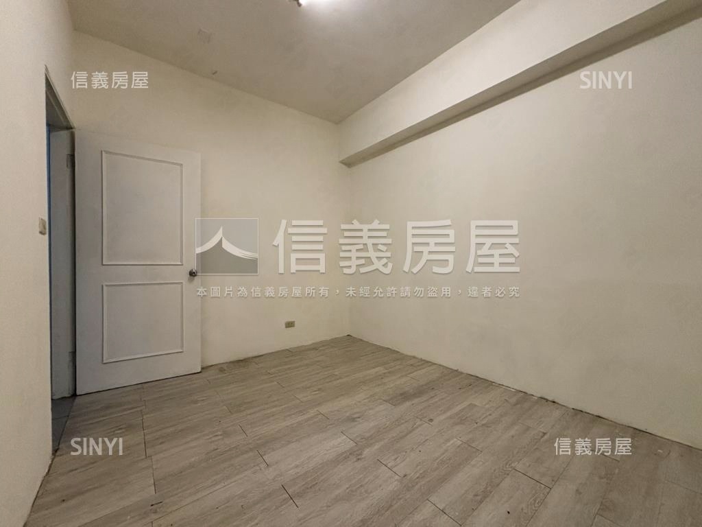 松山路５４０巷一樓房屋室內格局與周邊環境