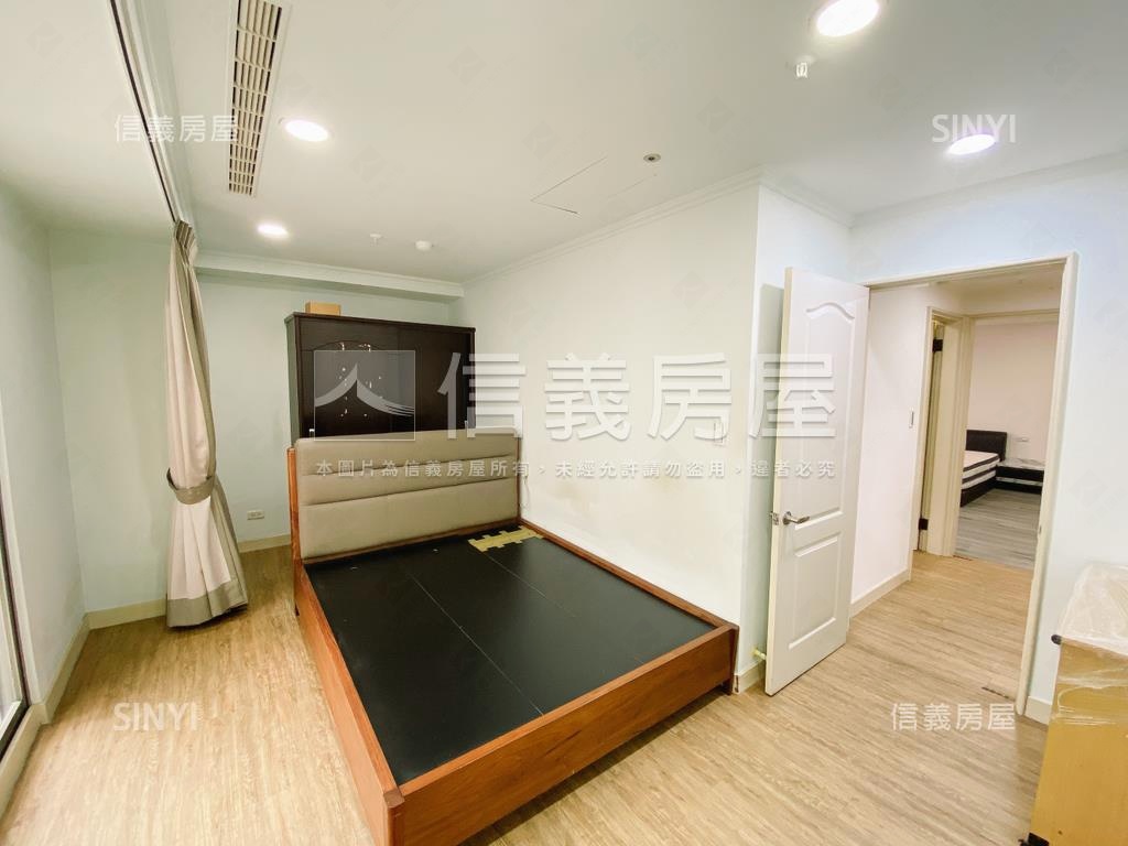正隆廣場美妝四房車位房屋室內格局與周邊環境
