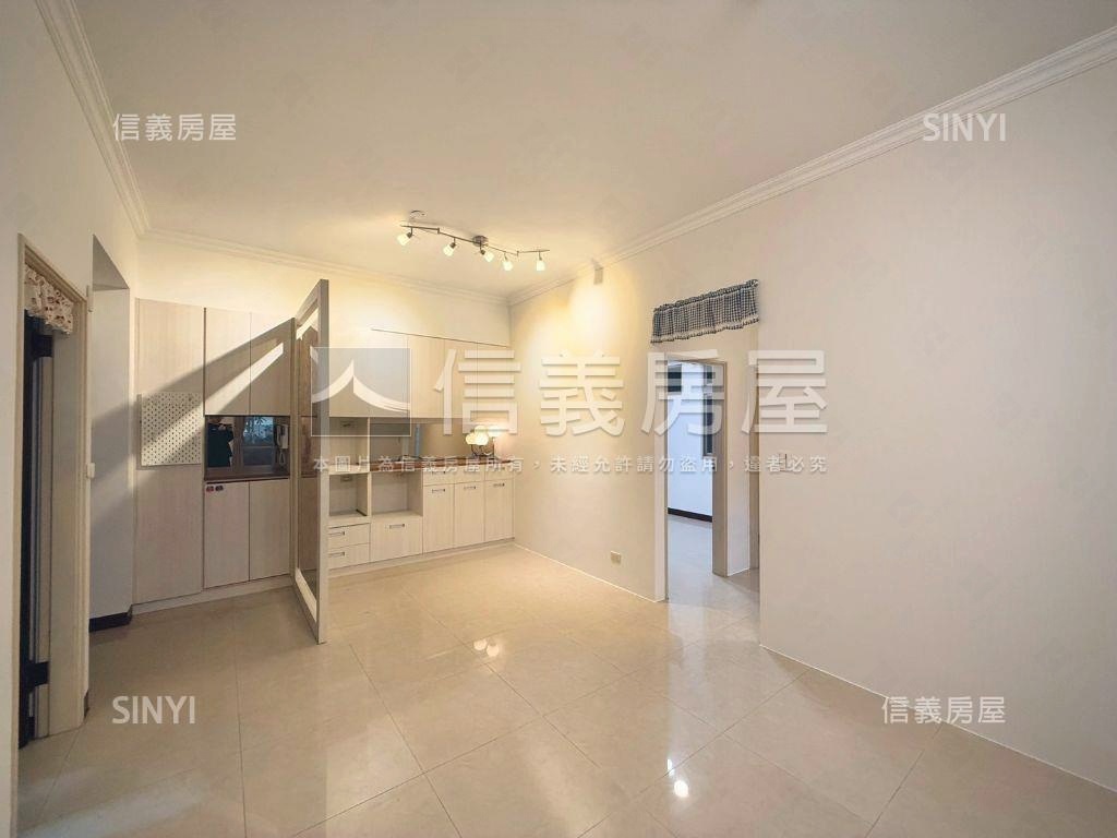 Ａ８享家稀有釋出美三房房屋室內格局與周邊環境