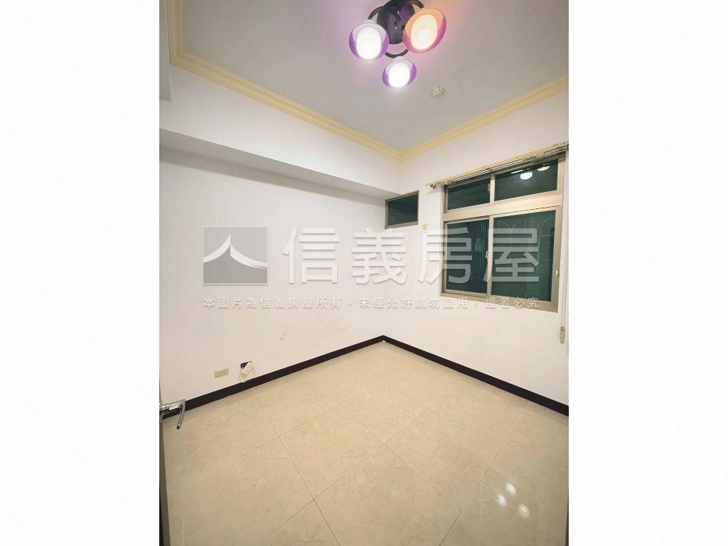 Ａ８享家稀有釋出美三房房屋室內格局與周邊環境