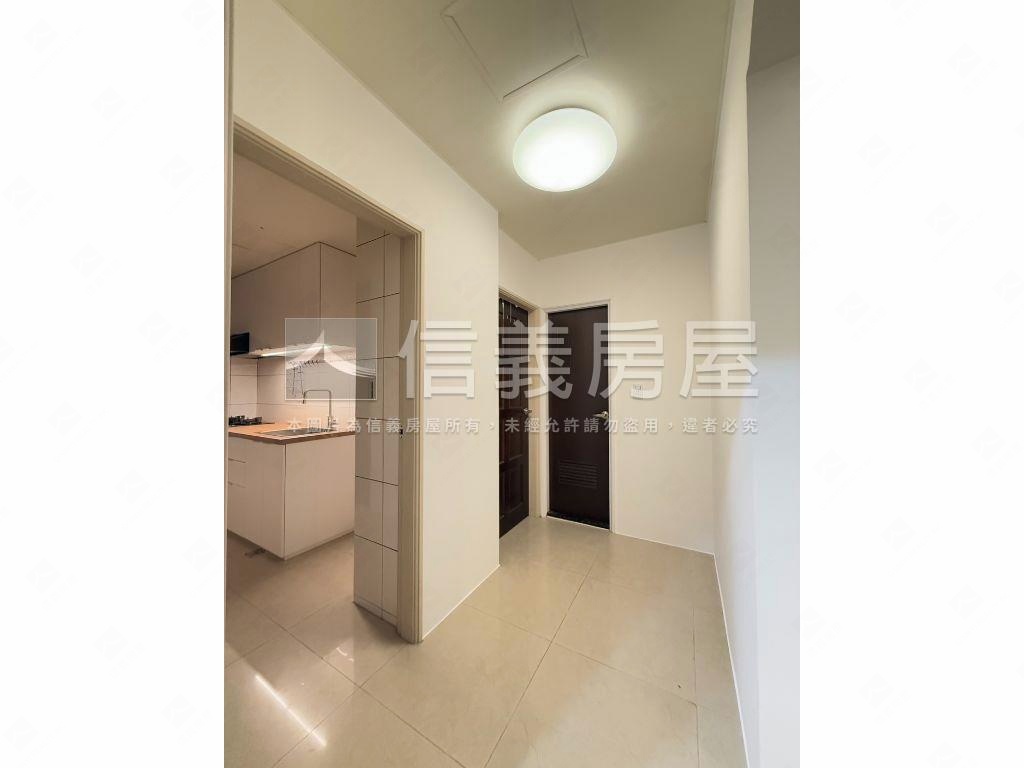 Ａ８享家稀有釋出美三房房屋室內格局與周邊環境