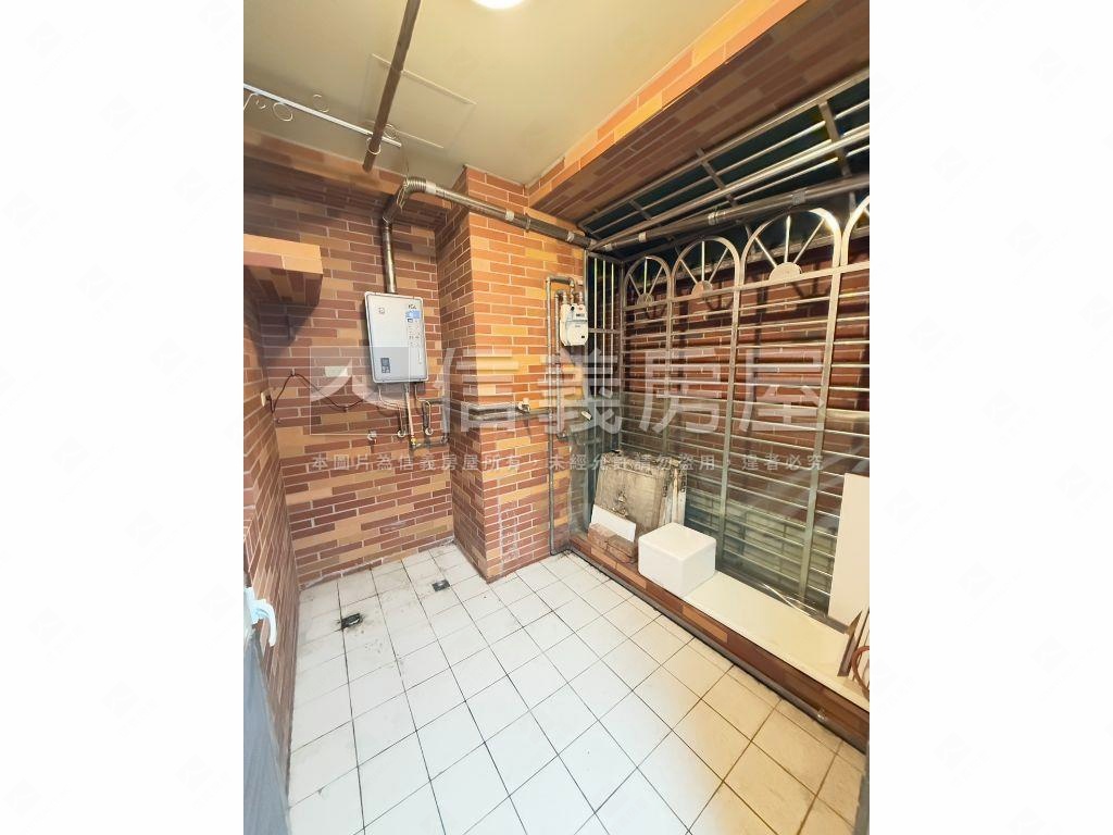 Ａ８享家稀有釋出美三房房屋室內格局與周邊環境