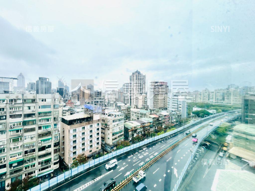 捷運松江南京公園旁ＶＩＰ房屋室內格局與周邊環境