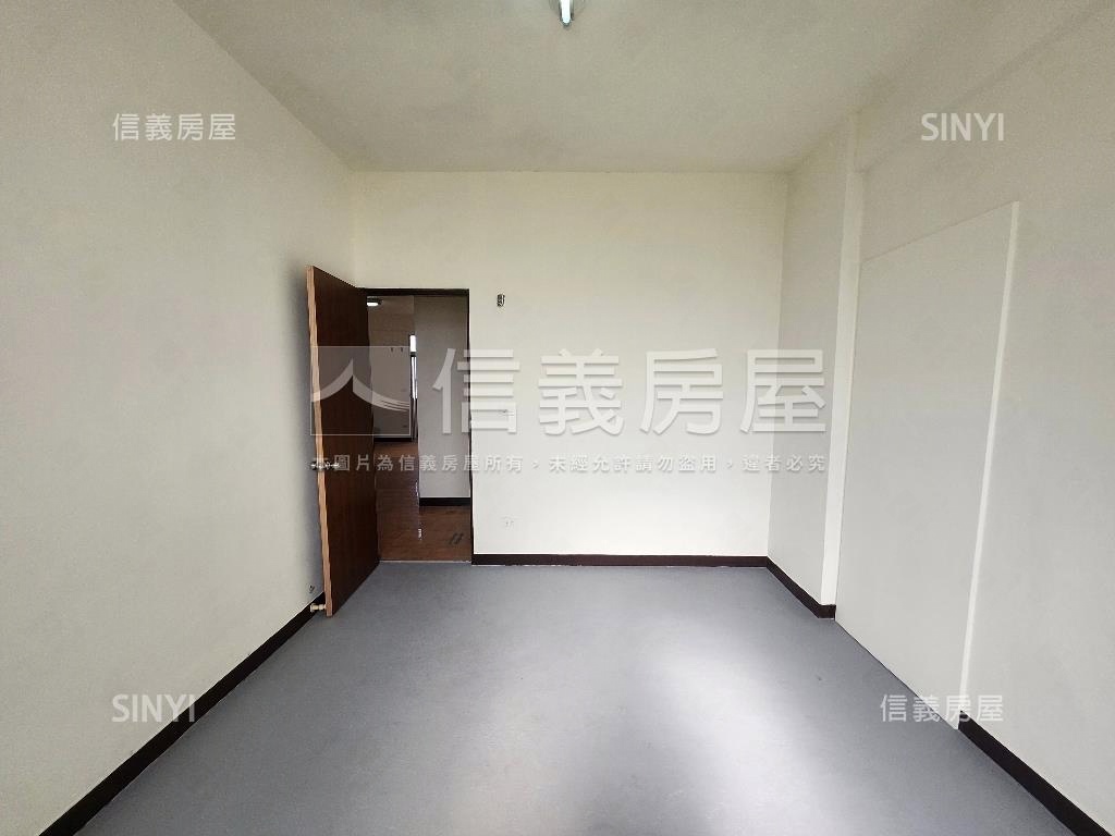 步步三房晨曦美居房屋室內格局與周邊環境