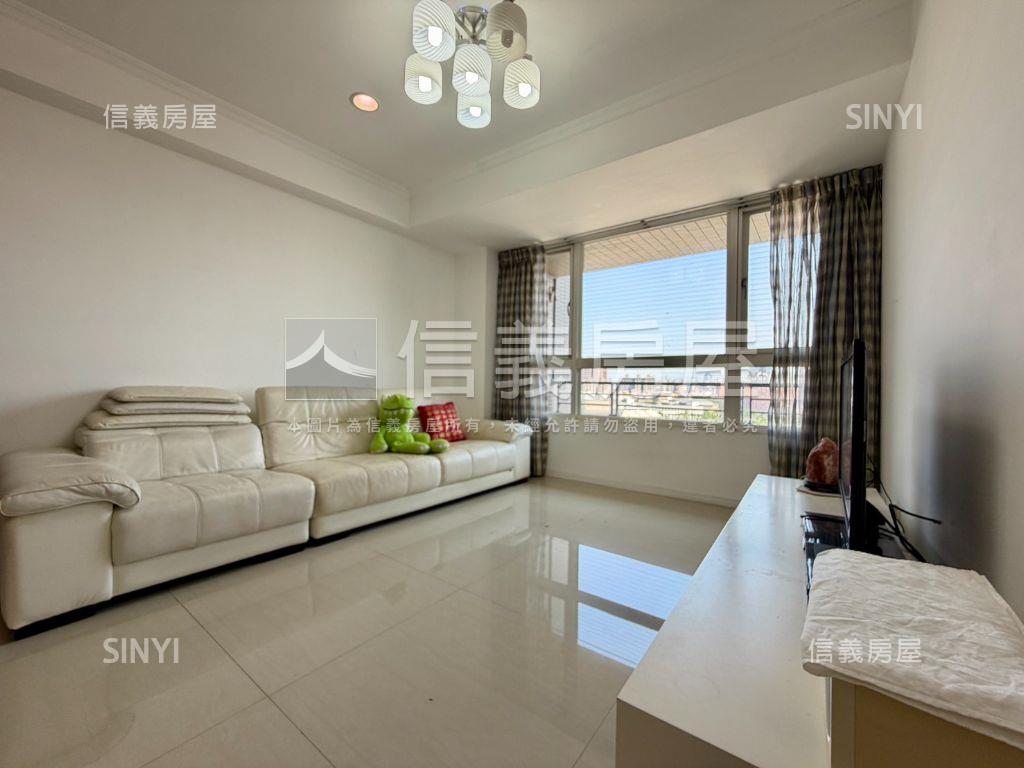 新月灣２＋１房視野雙車位房屋室內格局與周邊環境