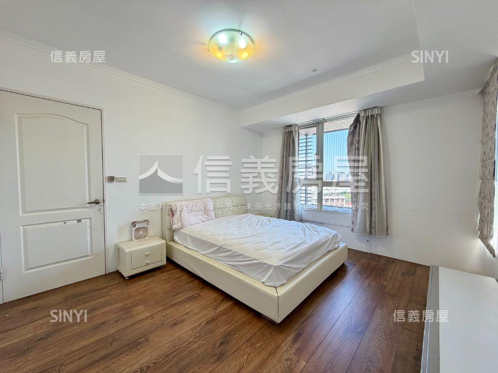 新月灣２＋１房視野雙車位房屋室內格局與周邊環境