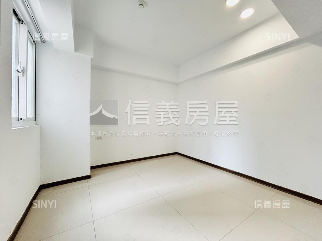 沁玥水岸景觀捷運大露臺房屋室內格局與周邊環境