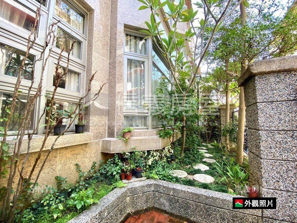天母挹馨園透天附車位房屋室內格局與周邊環境