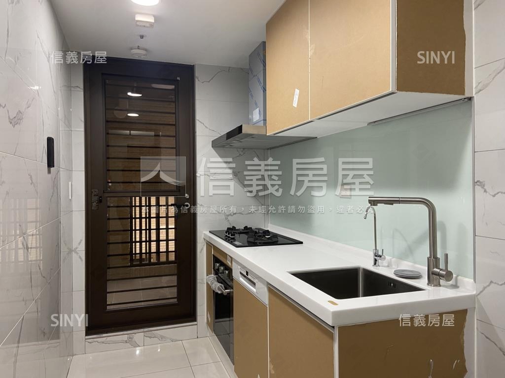 瑞安信義景觀次頂樓房屋室內格局與周邊環境