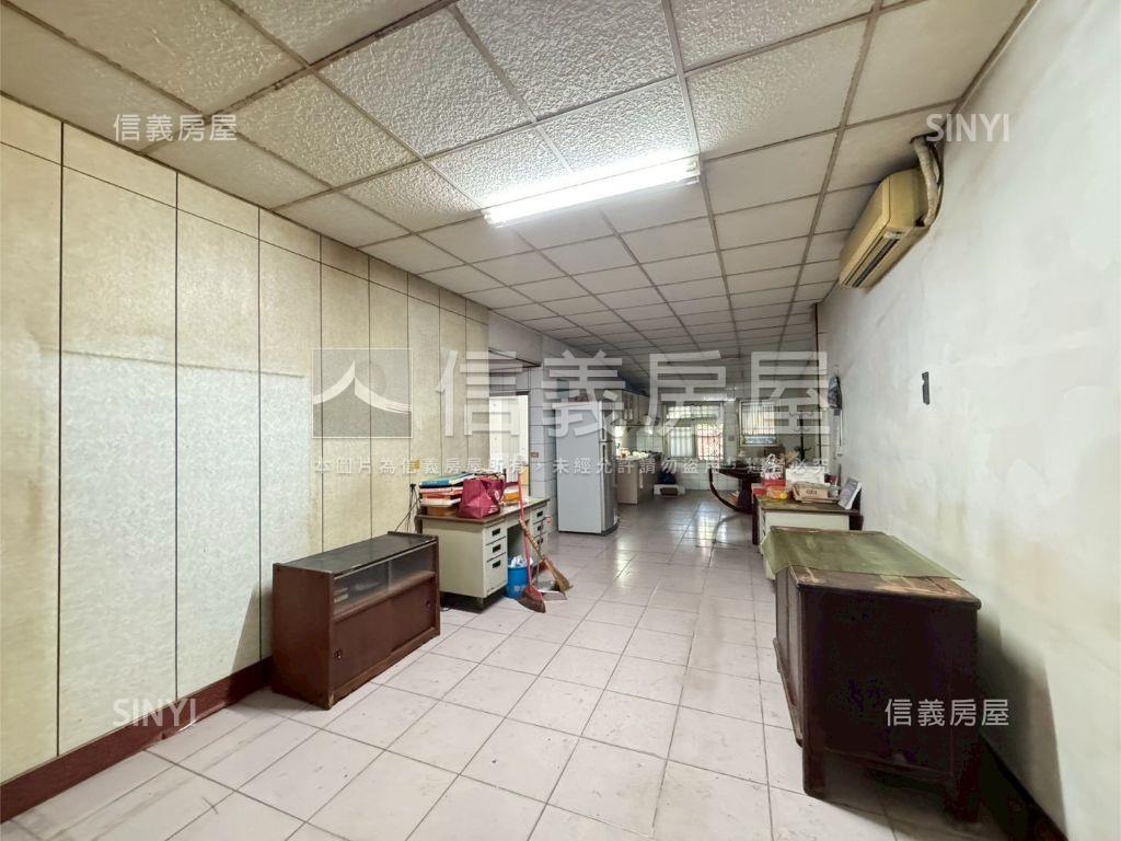 彰化中華正路大地坪店面房屋室內格局與周邊環境