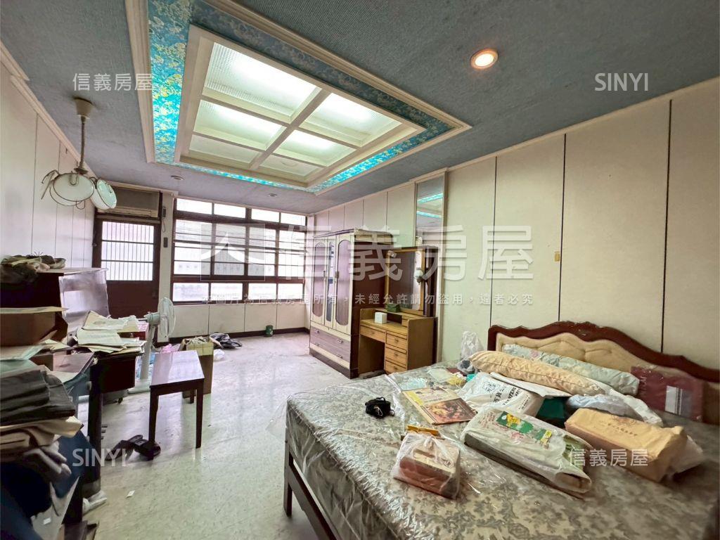 彰化中華正路大地坪店面房屋室內格局與周邊環境