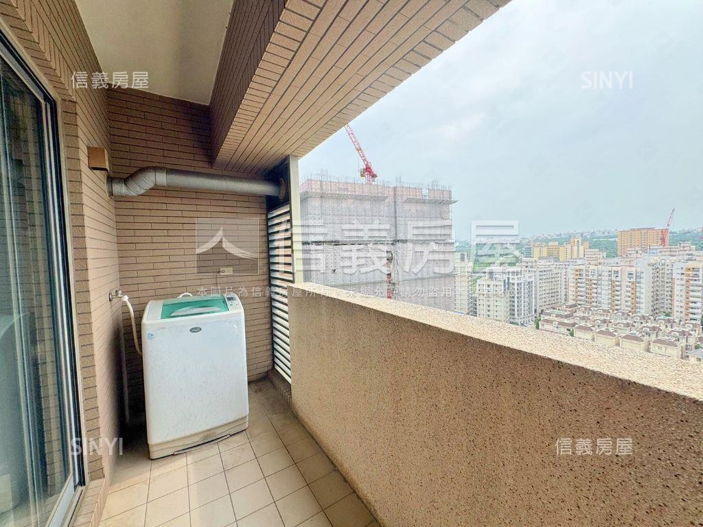 店長推薦中港首璽視野戶房屋室內格局與周邊環境