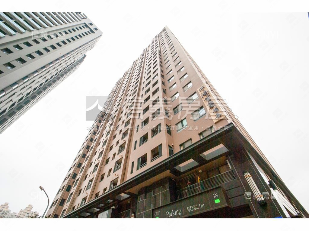 店長推薦中港首璽視野戶房屋室內格局與周邊環境