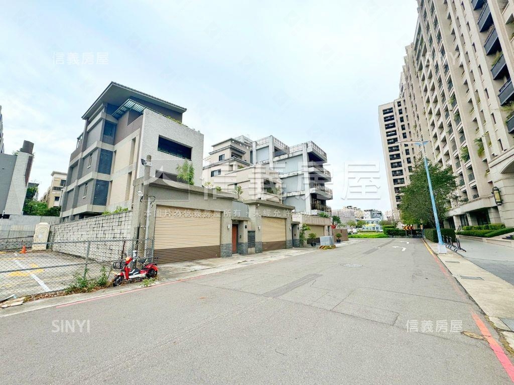 正十二期邊間美別墅可看屋房屋室內格局與周邊環境