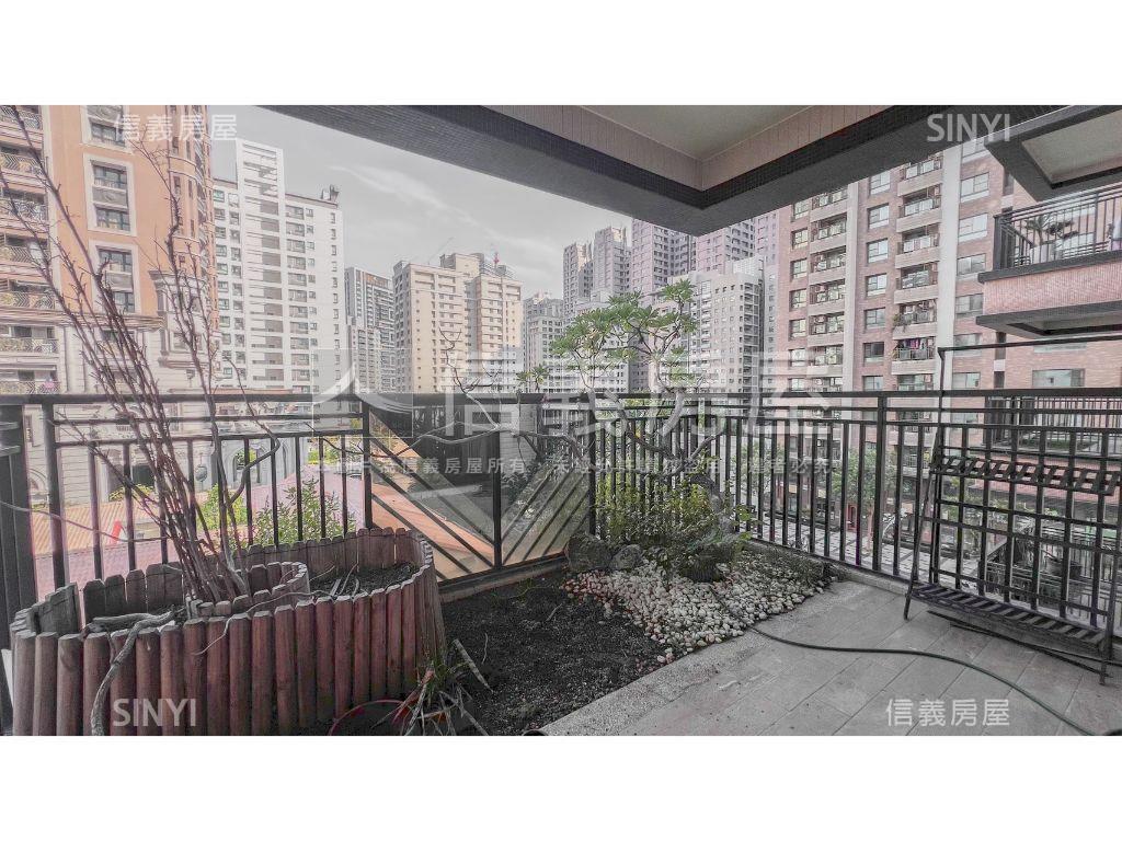 美術館裝潢美三房平移車位房屋室內格局與周邊環境