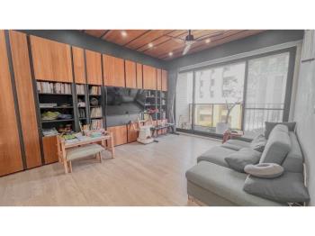 美術館裝潢美三房平移車位