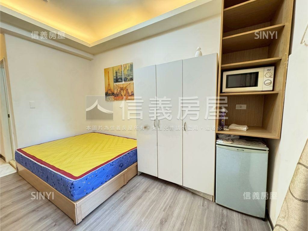 逢甲商圈美套房附洗曬陽台房屋室內格局與周邊環境